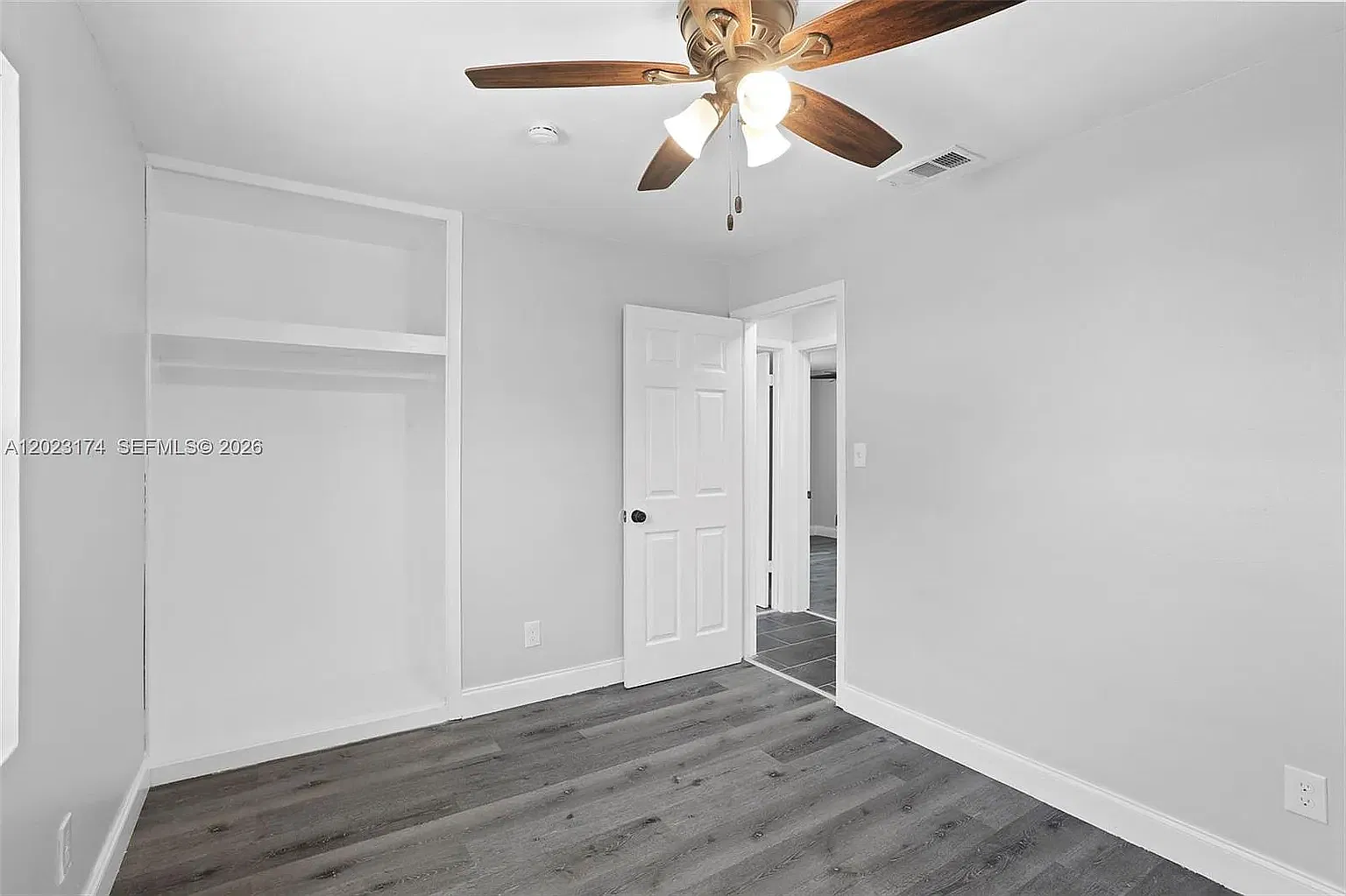 3 bed, 1244 sqft, $2,700 — Photo 4