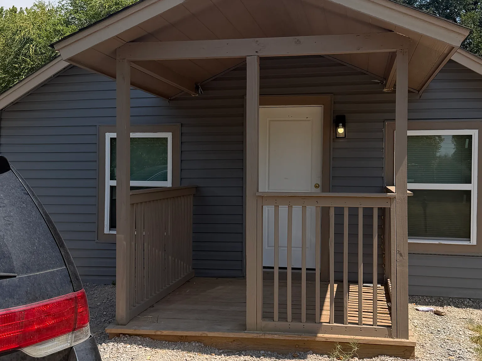 2 bed, 814 sqft, $850 — Photo 2