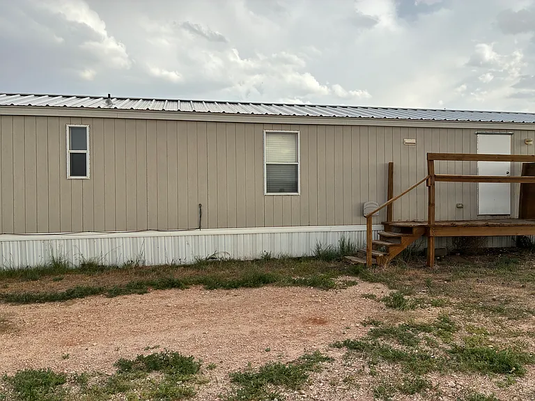 1022 S Roosevelt Rd S — Photo 1
