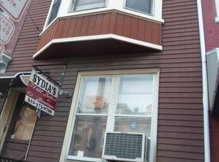 538 N 10th St, Reading, PA 19604