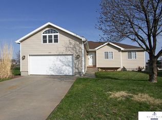 10721 Ashby Cir, Waverly, NE 68462