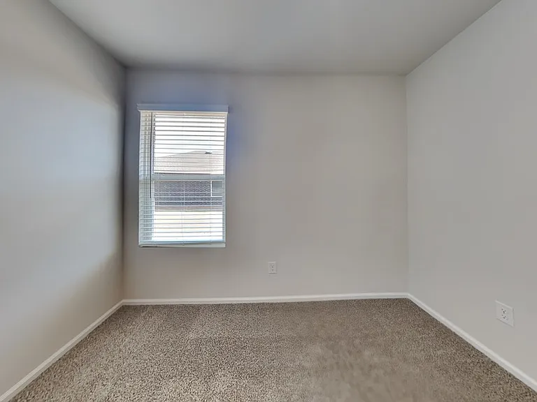 501 Saint Charles Pl — Photo 13