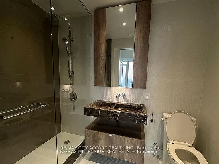 11 Yorkville Ave #3409 — Photo 6
