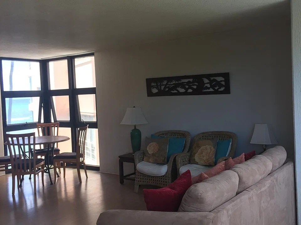 2987 Kalakaua Ave #502