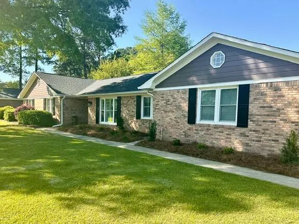 2717 Powhatan Dr, Sumter, SC 29150
