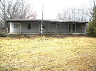 6925 N Swede Rd, Rhodes, MI 48652