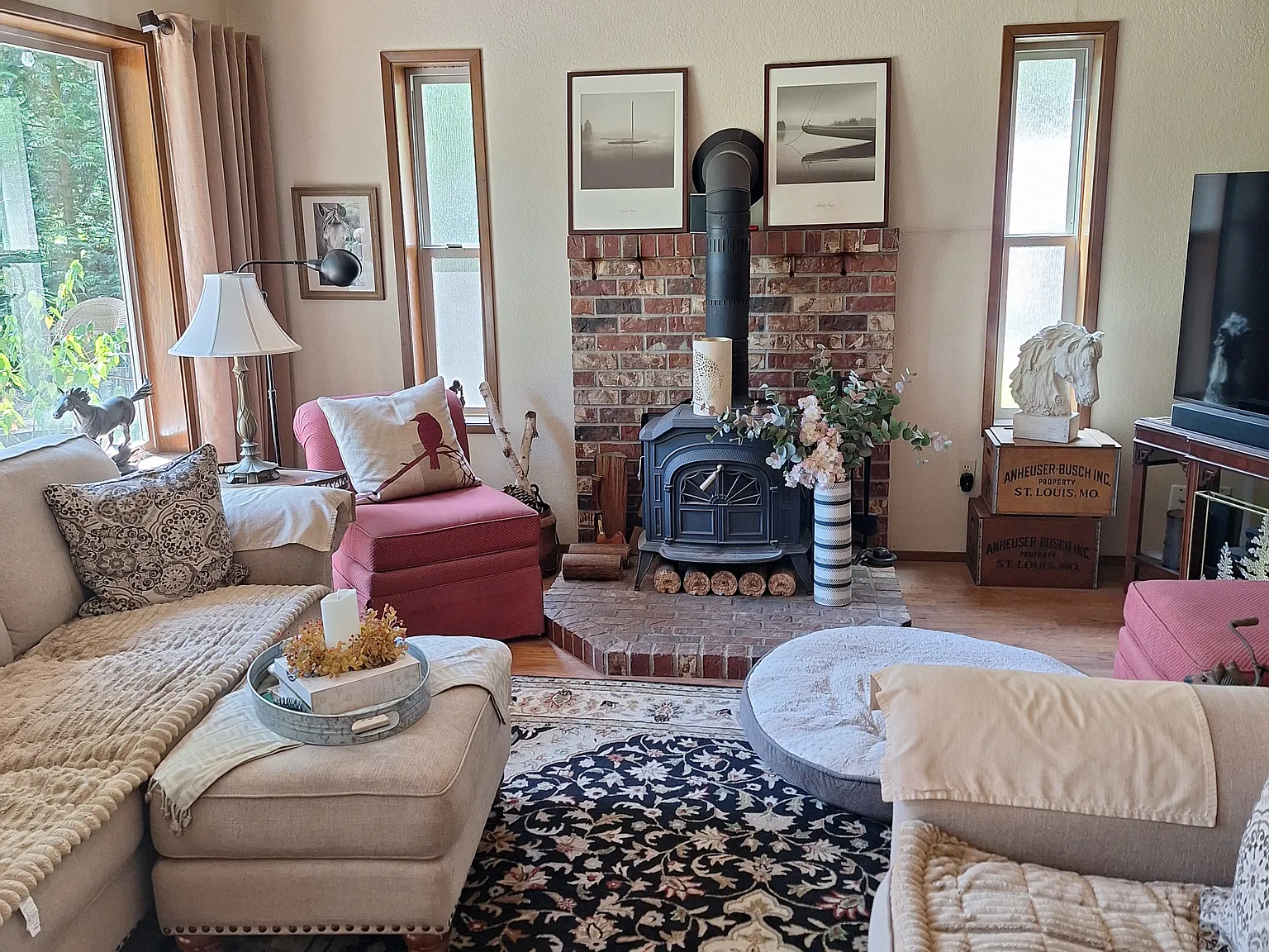 3 bed, $800 — Photo 1