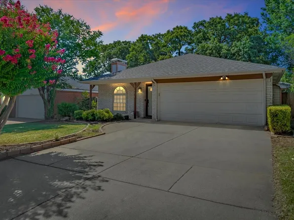 5906 Santa Fe Dr, Arlington, TX 76017