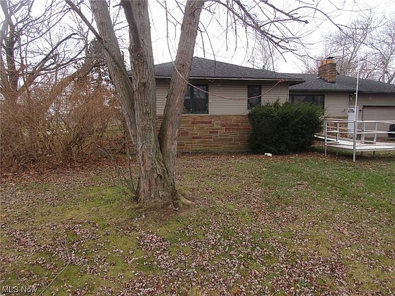 3rd image of 1903 W 23rd St