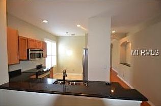 5th image of 7027 Kendall Heath Way