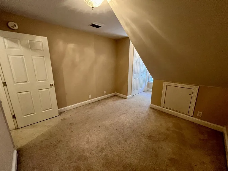 2201 Keegan Dr — Photo 25