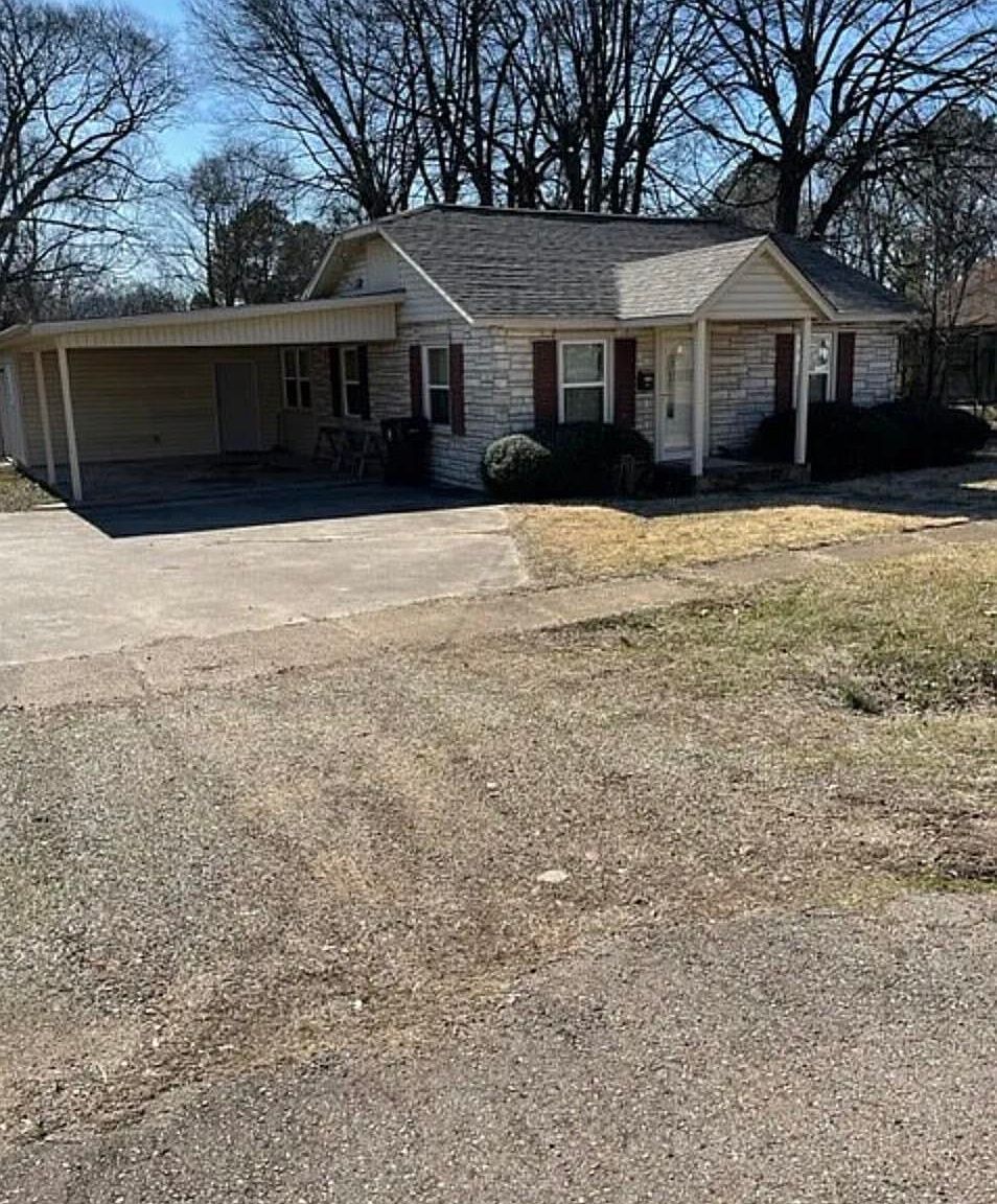 611 Gee St, Prescott, AR 71857 Zillow