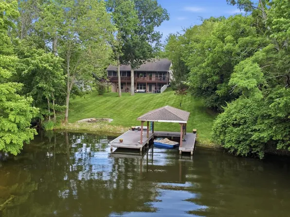 4 Indian Dr, Lake Waynoka, OH 45171
