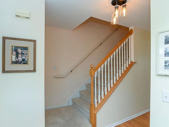 4th image of 7247 Quackenbush St
