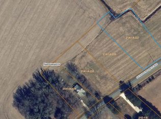 227 Seaside Rd #227, Nassawadox, VA 23413