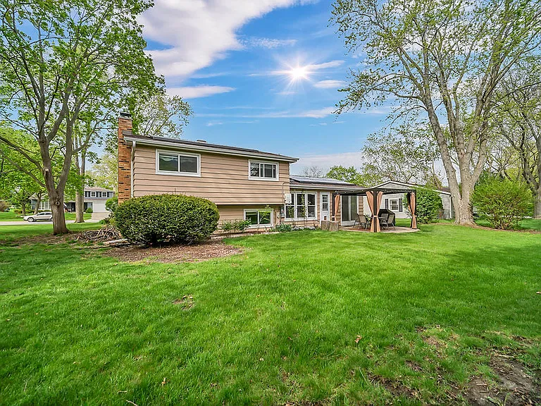 401 Greentree Pkwy — Photo 28