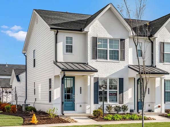 218 Buxton Rd, Dalton, GA 30721