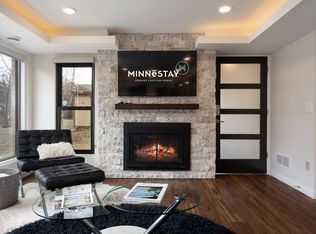 1005 Quebec Ave N, Golden Valley, MN 55427