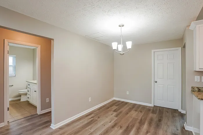 4140 Spring Way Cir — Photo 5