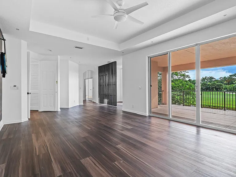 1831 Waldorf Dr — Photo 41