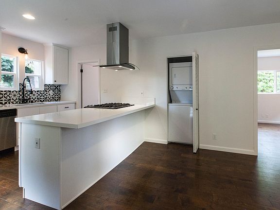 3rd image of 2125 Las Colinas Ave #2129