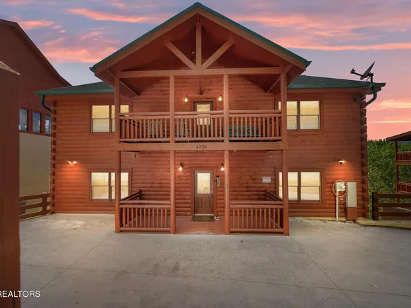 3238 Smoky Ridge Way, Sevierville, TN 37862
