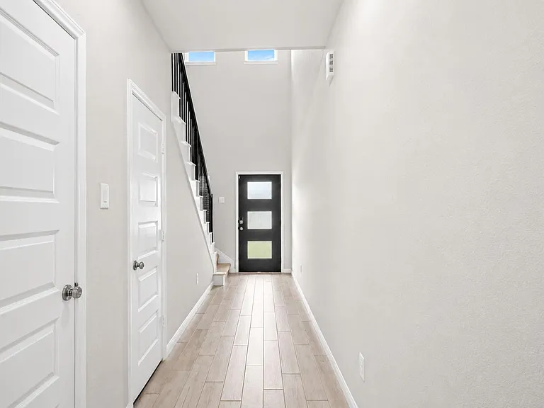17542 Rosette Grass Dr — Photo 7