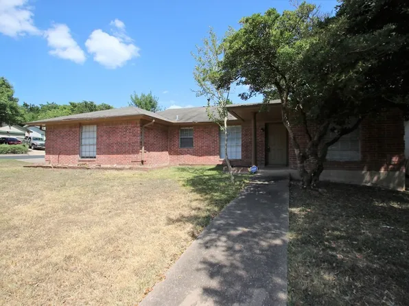 7017 Crosswood Dr, Austin, TX 78745