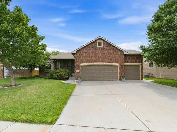 1206 N High Park Dr, Derby, KS 67037