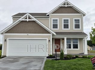 1066 Greenfield Dr, Marysville, OH 43040