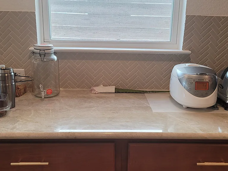 Kitchen Extended Counter Top Space