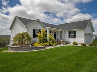 5537 Rolling Meadows Way, Camillus, NY 13031