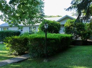 258 Coral Dr, Fairfield, CT 06825