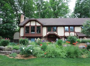 5875 Lakeview Dr, Mound, MN 55364