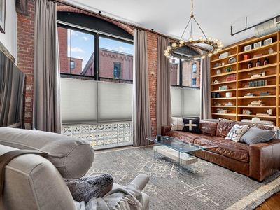 172 Green St #1, Boston, MA, 02130