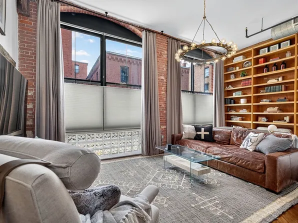 172 Green St #1, Boston, MA 02130