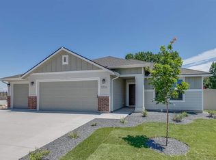 5334 N Maplestone Ave, Meridian, ID 83646