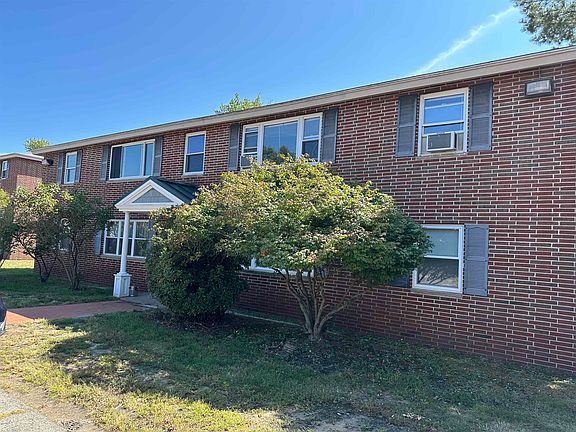 2nd image of 171 Loudon Road #7