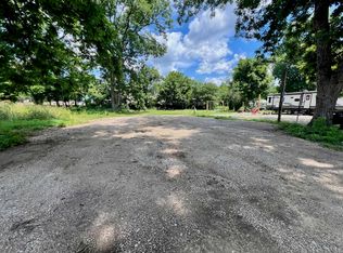 6 E Valley Dr, Hardy, AR 72542