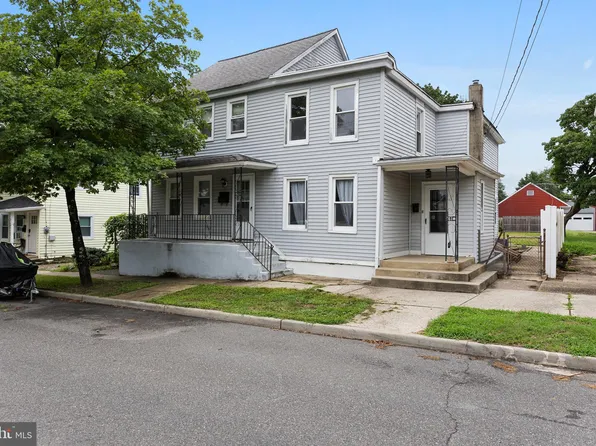 61 Jarvis St, Pemberton, NJ 08068