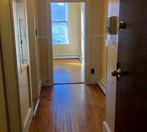 2nd image of 85 Market St APT 200