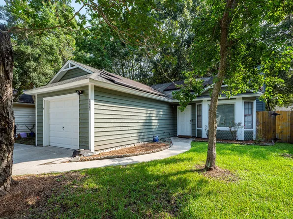 8254 Timberidge Ct, North Charleston, SC 29420