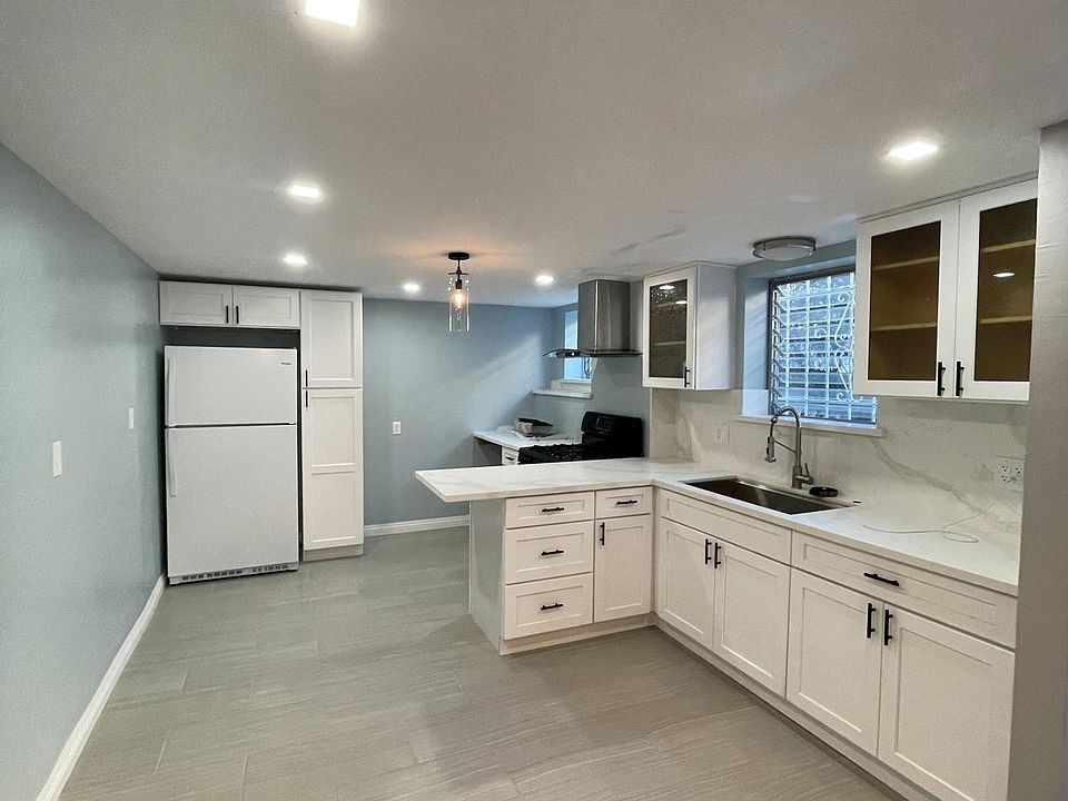 Brand new Kitchen