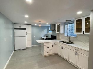 1131 E 24th St, Oakland, CA 94606