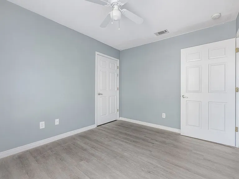 805 N Main St #108 — Photo 65