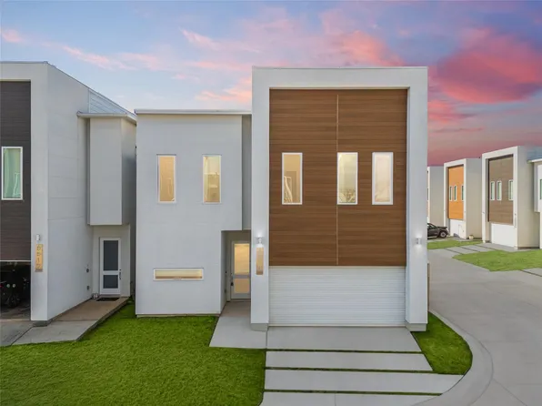 5519 Paraiso Pl, Houston, TX 77091