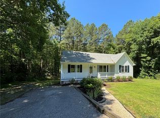 24579 Baugh Rd, Stony Creek, VA 23882
