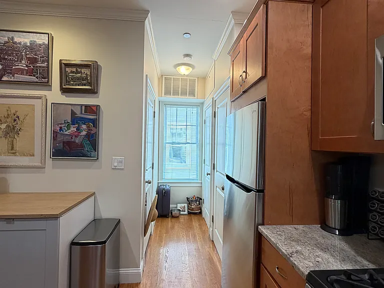 5 Marney St #2 — Photo 4