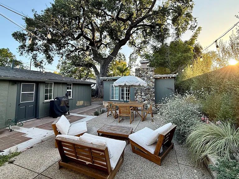 408 Franklin Dr — Photo 17