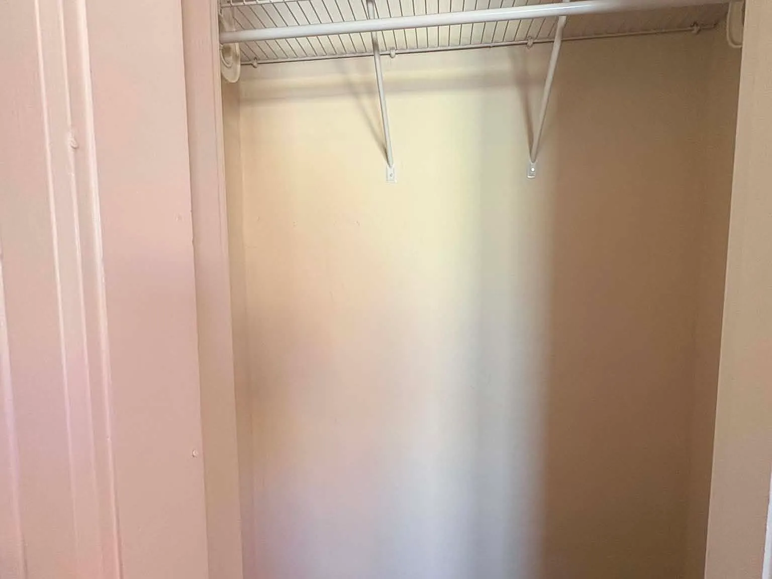 1 bed, 700 sqft, $1,025 — Photo 4